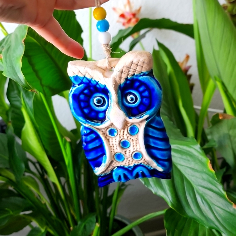 Ceramic owl wall decor